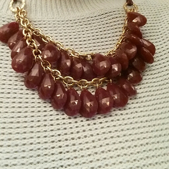 Statement necklace