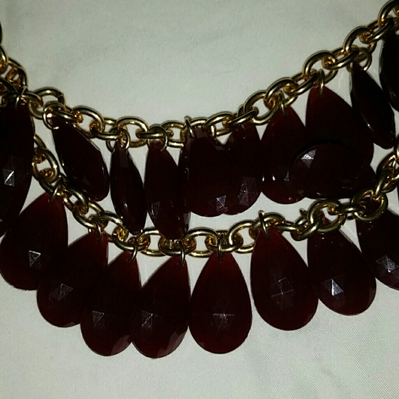 Statement necklace - Picture 3 of 4