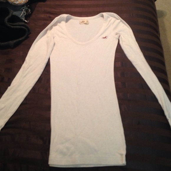Cream Hollister Tee