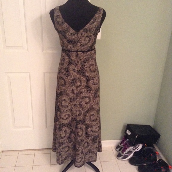 Old Navy Size 2 Maxi Dress Paisley Print - Picture 2 of 4