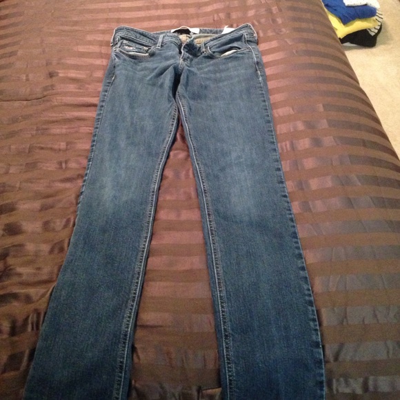 Hollister jeans