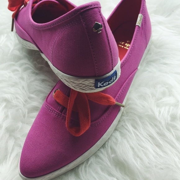 🚫 Sold Kate Spade x Keds Pointer Sneaker - Picture 2 of 3