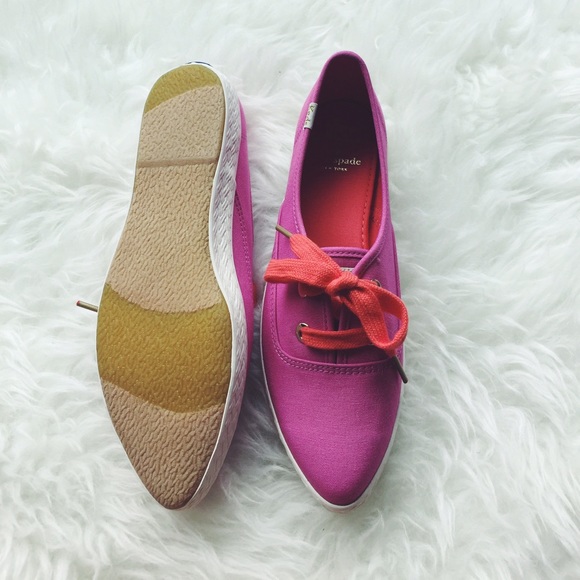 🚫 Sold Kate Spade x Keds Pointer Sneaker - Picture 3 of 3