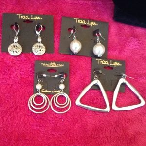 Traci Lynn Earings