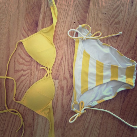 Yellow victoria secret bathing suit xsmall - Picture 1 of 1