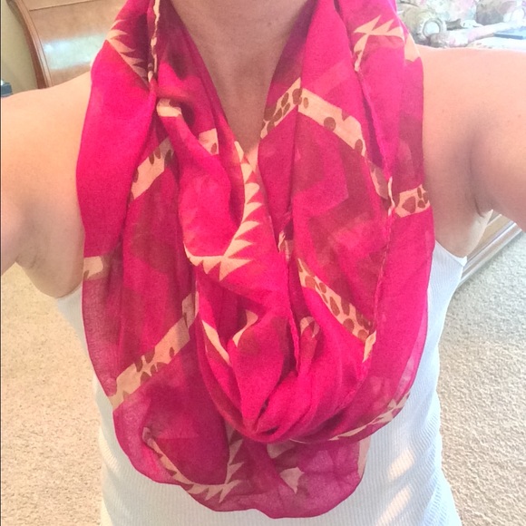 Burgundy scarf