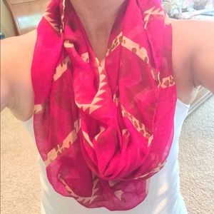 Burgundy scarf