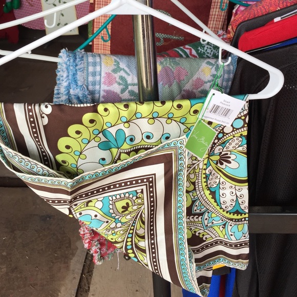 Vera Bradley peacock scarf never wore