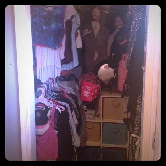SHOP IN MY CLOSET!