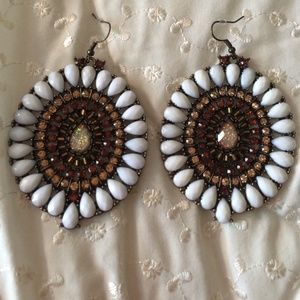 Eye catching earrings