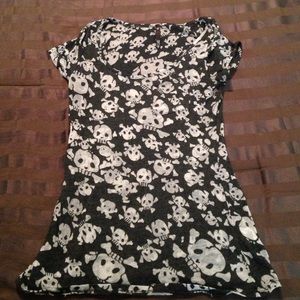 Skull t shirt