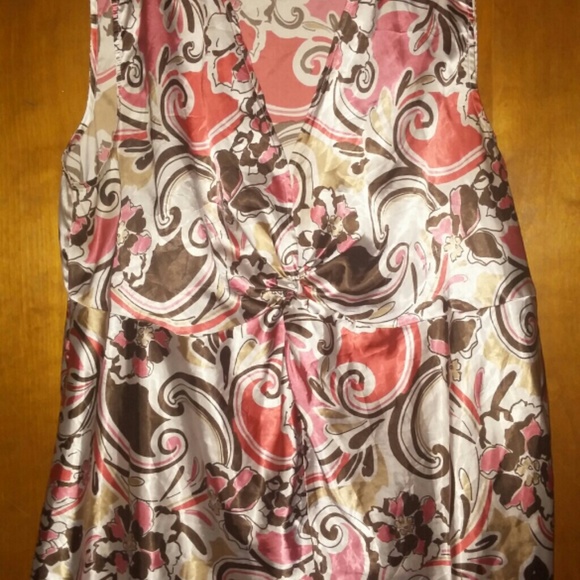 Summer sleeveless top