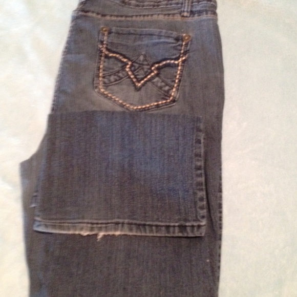 Size 16 Royalty by YMI