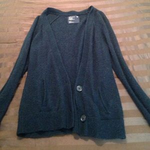 Lightweight cardi