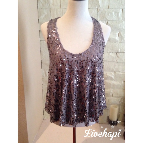 Sequin Silver Top NWT - Picture 1 of 3