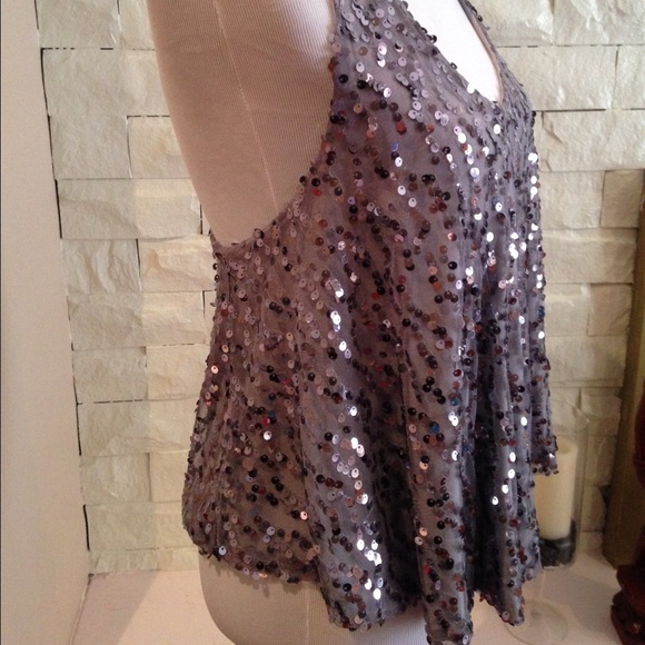 Sequin Silver Top NWT - Picture 3 of 3