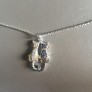 Kitty necklace