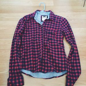 gilly hicks button up