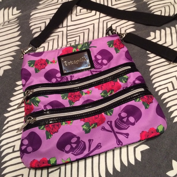 Betsyville Crossbody