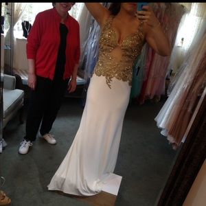 Prom dress