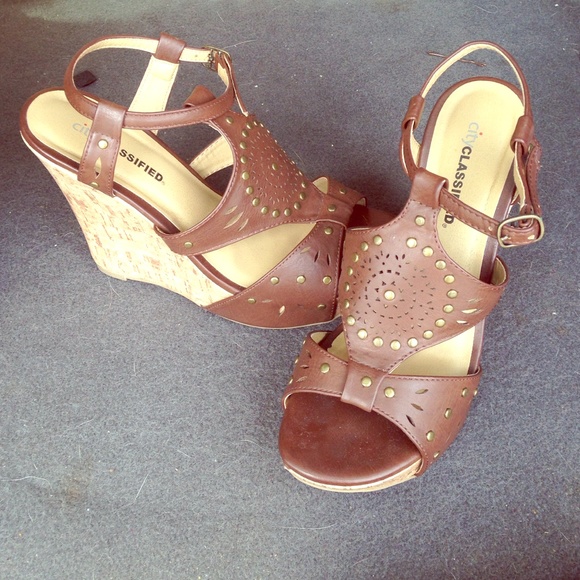 Brown wedges
