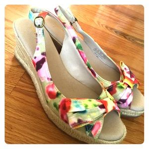 Natural Soul by Naturalizer, sandals