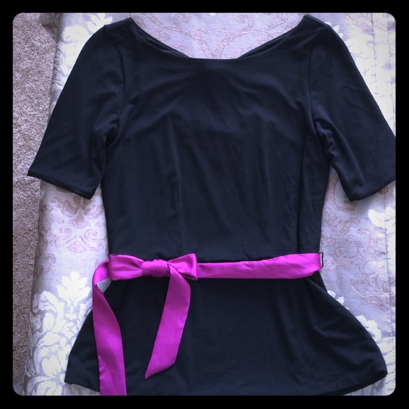 White House Black Market peplum top !!