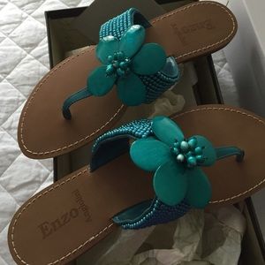 Enzo turquoise sanders