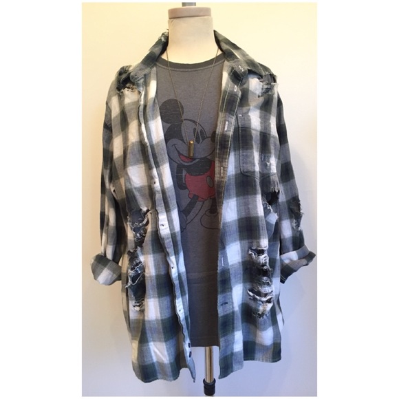 LF Tops - LF VINTAGE SHREDDED OVERSIZED COMFY FLANNEL