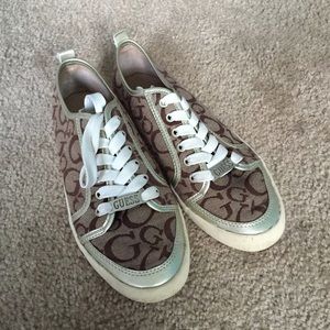 CLOSET CLEAN OUT SALE!! Like-New Guess Sneakers
