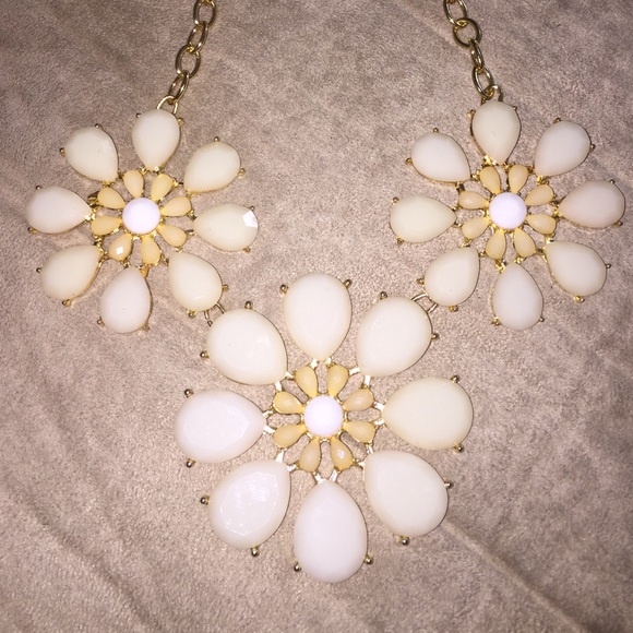Flower Necklace