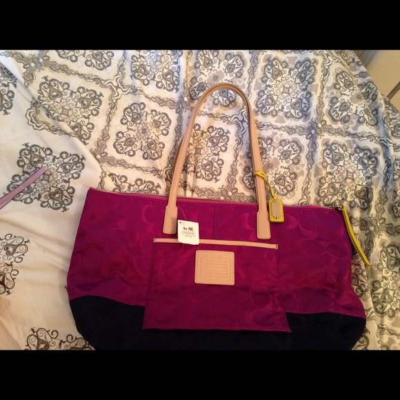 Coach Tote