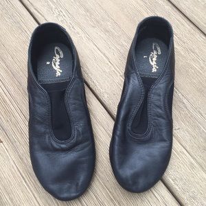 Kids black jazz shoes