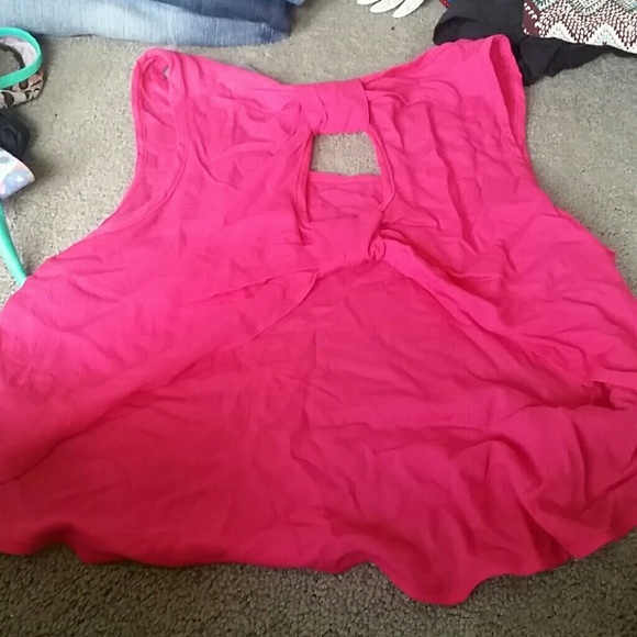 Open back pink crop - Picture 3 of 4