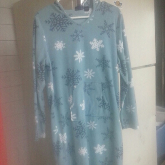 Blue robe