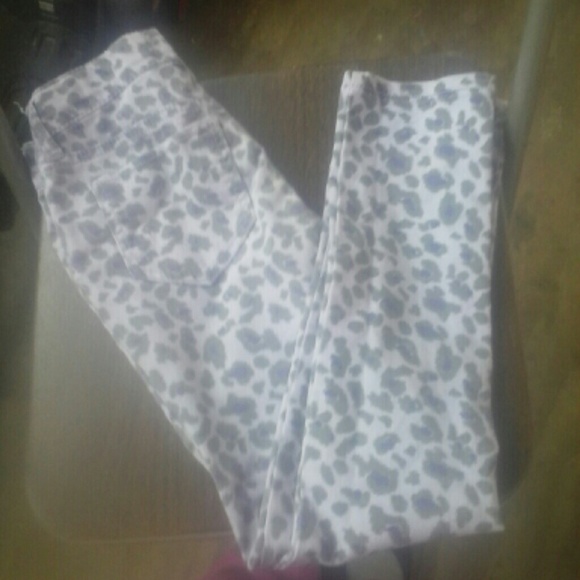 Ceatch pants