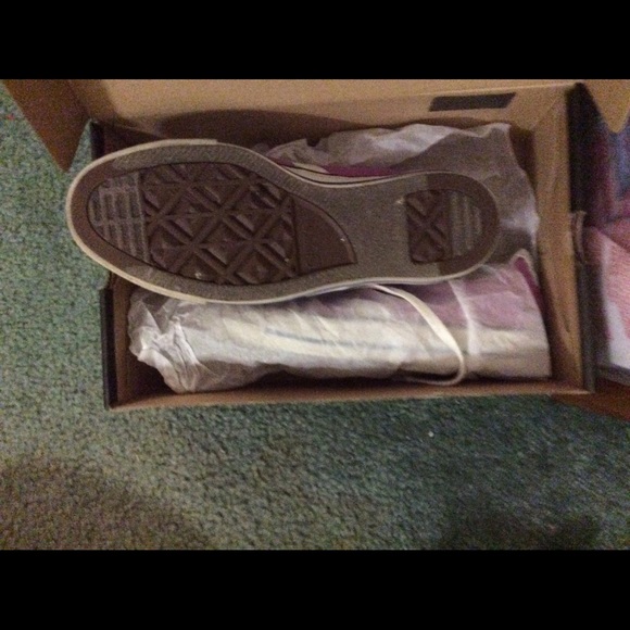 SOLD - Picture 3 of 4