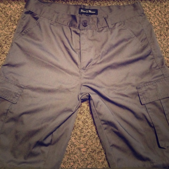 MENS size 32 dressy casual shorts!