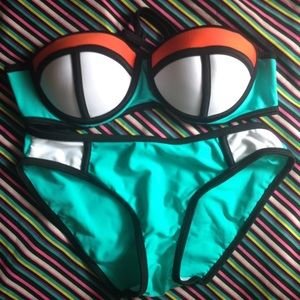 🔷Color Block Bikini🔷