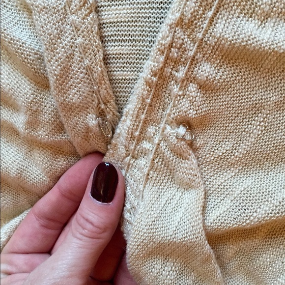 🌾Loose Ruffled Vest🌾 - Picture 2 of 3