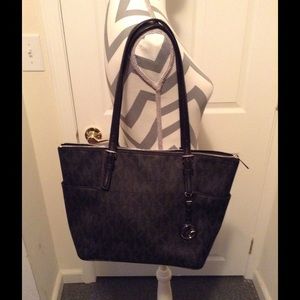 Michael Kors Signature Medium PVC Tote
