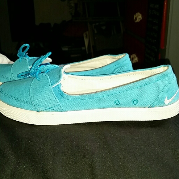 Nike slip-on casual shoes