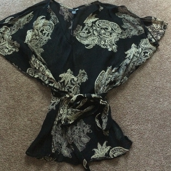 Lovely blouse