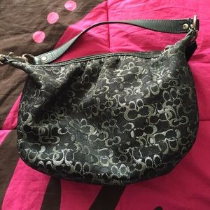 🚫 sold Coach mini hand purse black 🚫