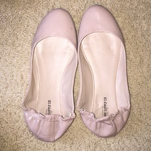 Nude flats