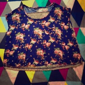 💐Floral & Leopard Pocket Tee💐