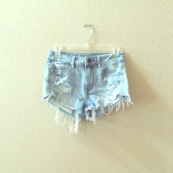 American Eagle Outfitters Pants - American Eagle High Wasted shorts