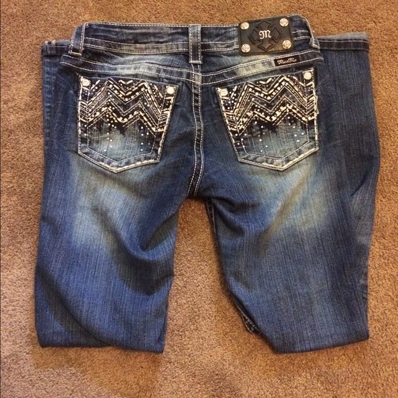 Miss Me's Size 28 Regular