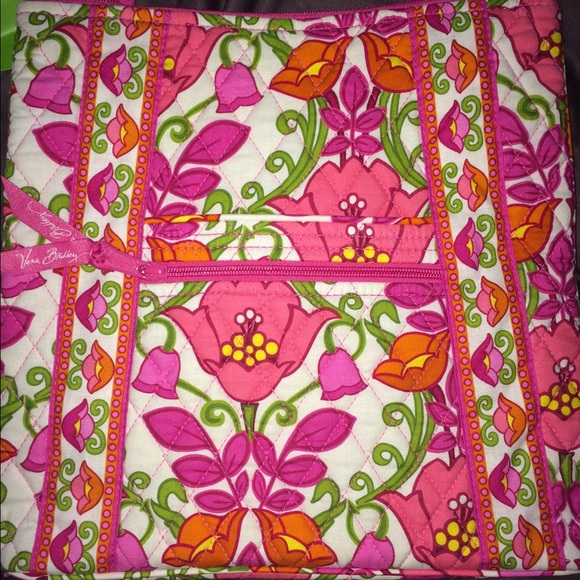 NWT Vera Bradley Lilli Bell hipster