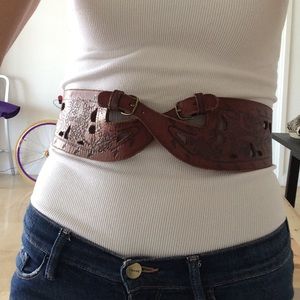 Lucky brand high waisted belt